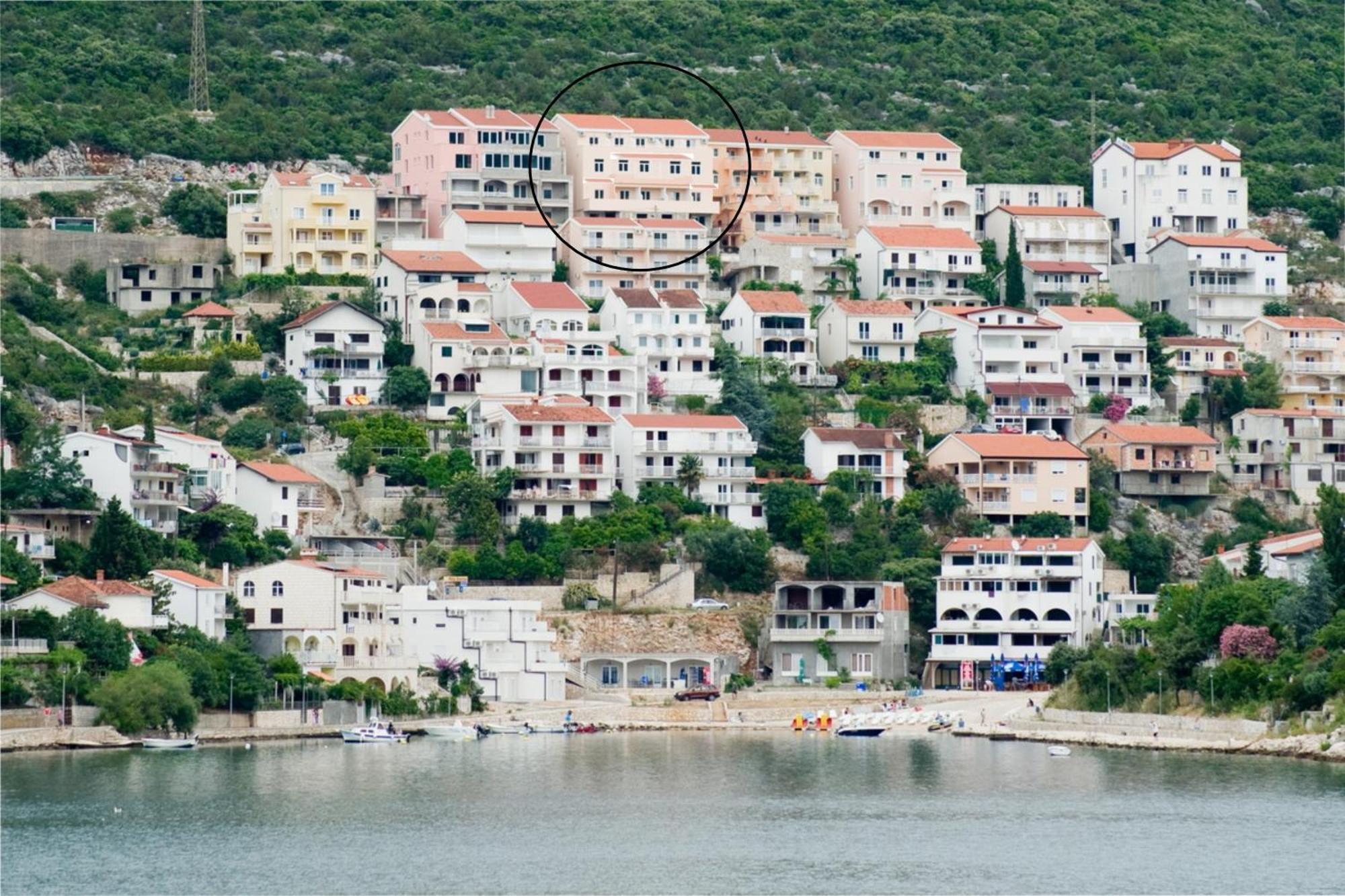 Hotel Ami - M Neum Exteriör bild